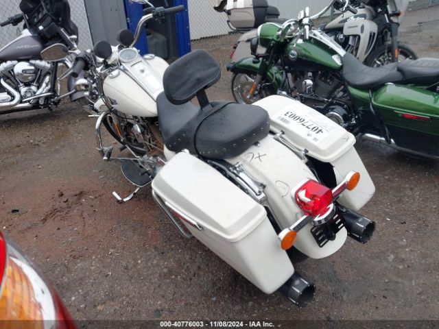 2015 HARLEY-DAVIDSON FLHR 1HD1FBM10FB641517 Photo 2