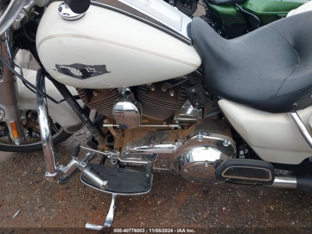 2015 HARLEY-DAVIDSON FLHR 1HD1FBM10FB641517 Photo 8