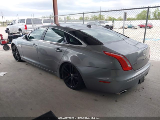 2013 JAGUAR XJ SAJWJ2GD0D8V50464 Photo 2