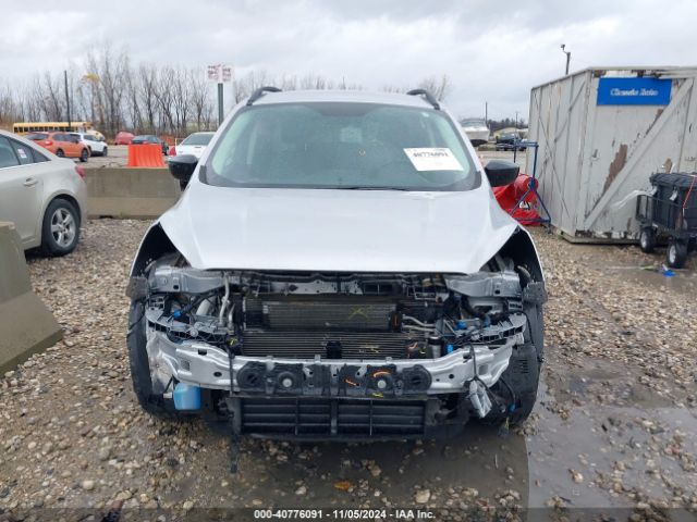 1FMCU9GD1KUC33682 Ford ESCAPE SE