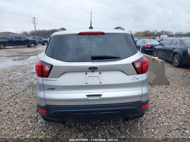 1FMCU9GD1KUC33682 Ford ESCAPE SE