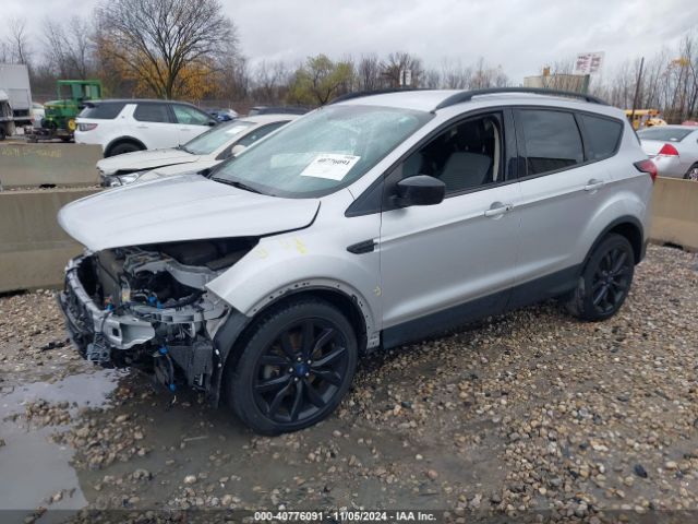 1FMCU9GD1KUC33682 Ford ESCAPE SE