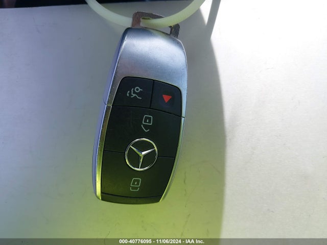 W1KWF8DB1MR628711 Mercedes-Benz C 300 Sedan
