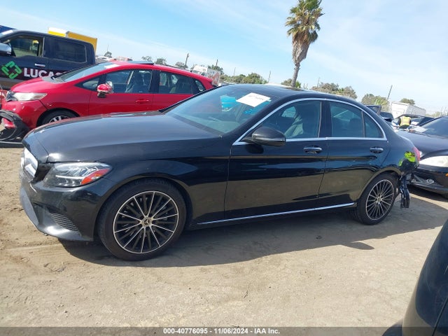 W1KWF8DB1MR628711 Mercedes-Benz C 300 Sedan