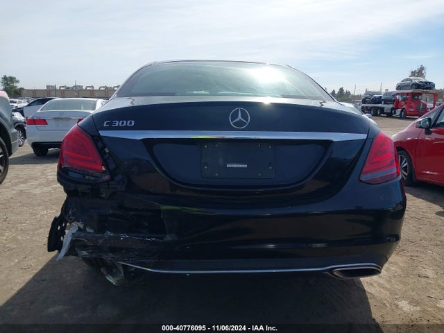 W1KWF8DB1MR628711 Mercedes-Benz C 300 Sedan