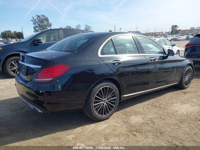 W1KWF8DB1MR628711 Mercedes-Benz C 300 Sedan