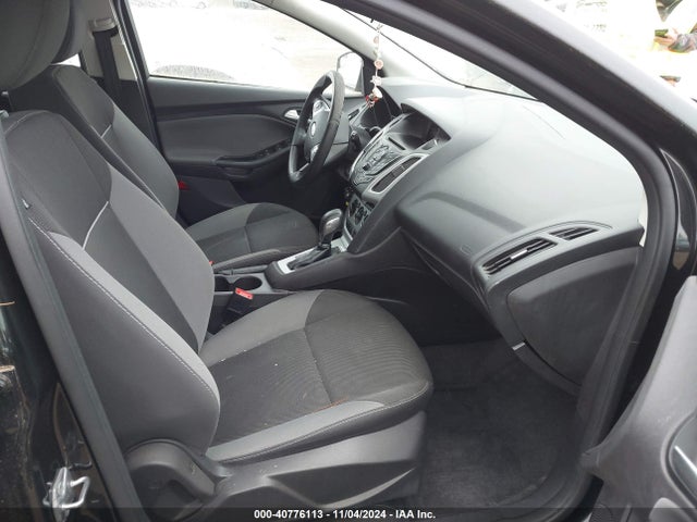 Ford FOCUS SE 2014 1FADP3K26EL300926 Image 5