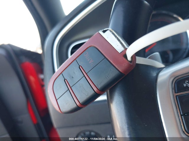 2C3CDXCT5EH103003 Dodge CHARGER R/T