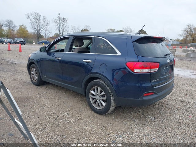 KIA Sorento Lx V6 2017 5XYPGDA51HG322485 Image 3