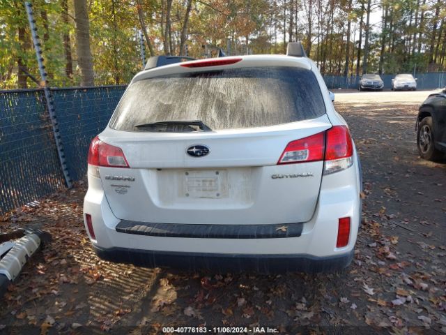 4S4BRCLC3E3231272 Subaru Outback 2.5i Limited