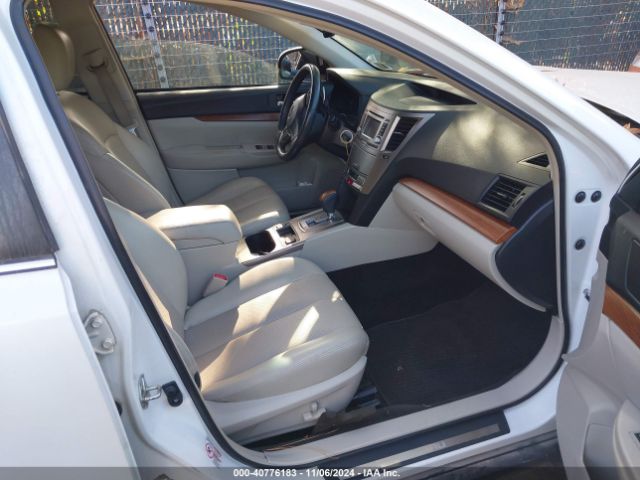 4S4BRCLC3E3231272 Subaru Outback 2.5i Limited