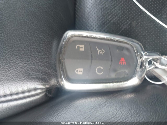 2017 CADILLAC XT5 1GYKNDRS6HZ139802 Photo 10