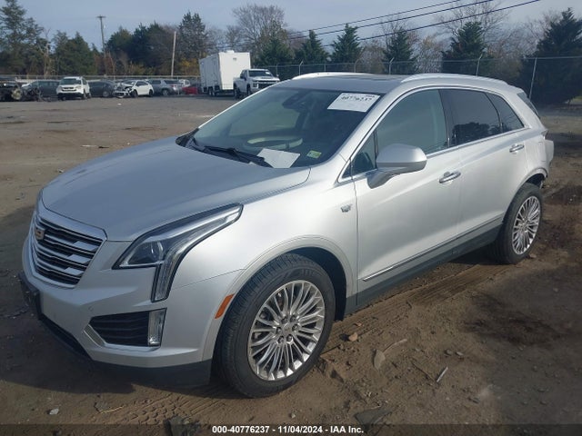 2017 CADILLAC XT5 1GYKNDRS6HZ139802 Photo 1