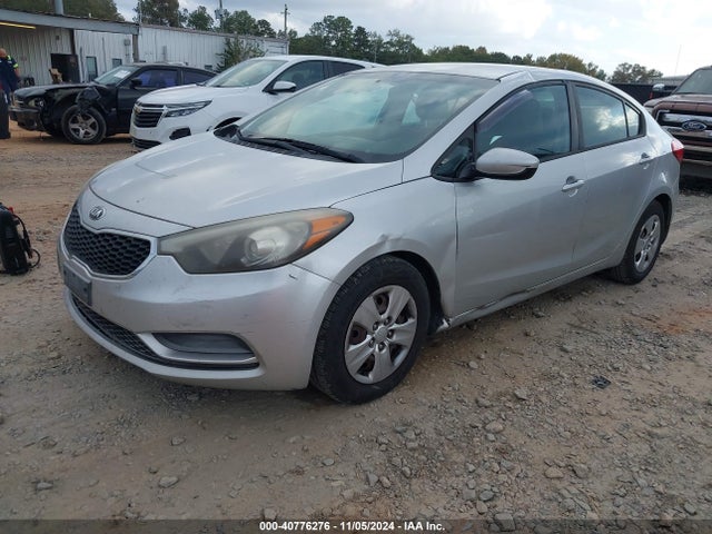 KIA FORTE LX 2015 KNAFK4A62F5276199 Image 2