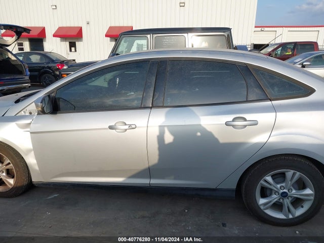Ford FOCUS SE 2014 1FADP3F2XEL451844 Image 13