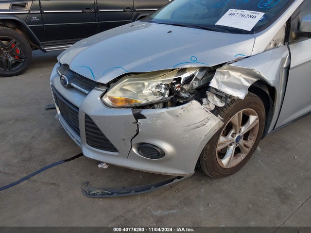 Ford FOCUS SE 2014 1FADP3F2XEL451844 Image 6