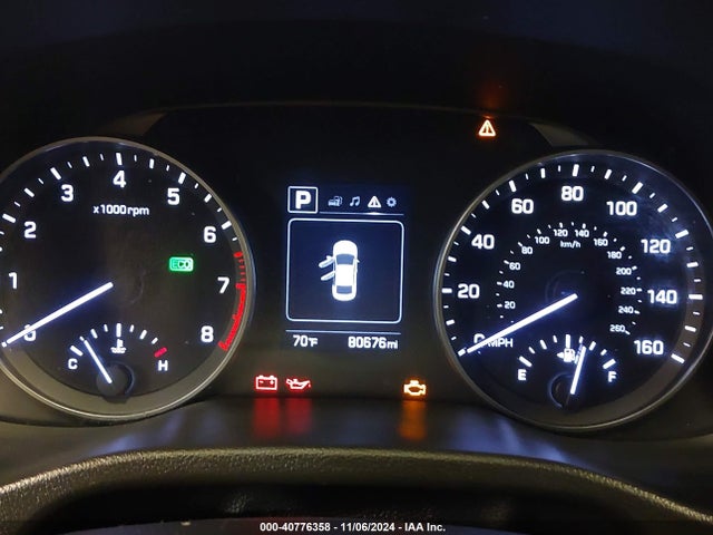 Hyundai ELANTRA SEL 2018 5NPD84LF4JH328219 Image 16