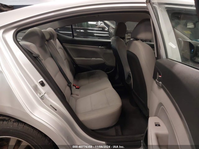 Hyundai ELANTRA SEL 2018 5NPD84LF4JH328219 Image 8
