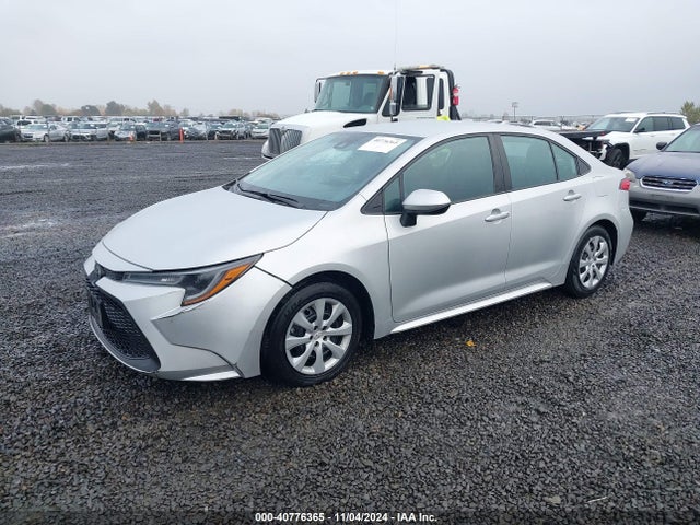 Toyota COROLLA LE 2022 5YFEPMAE5NP339885 Image 2