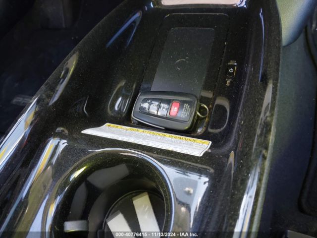 JTDKARFP9H3018375 Toyota Prius Prime Premium