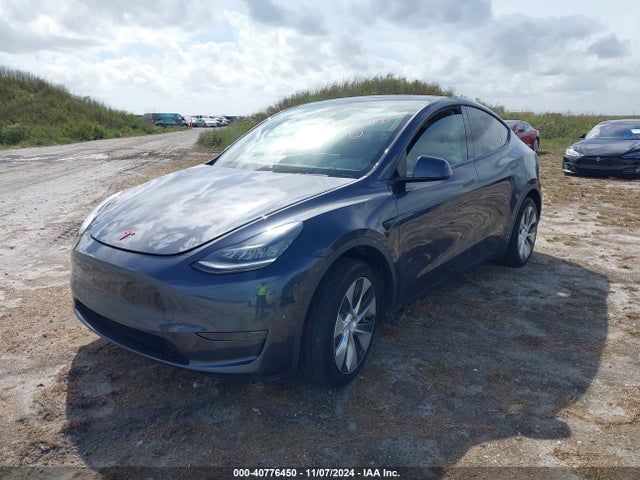 2020 TESLA MODEL Y 5YJYGDEE0LF016778 Photo 1