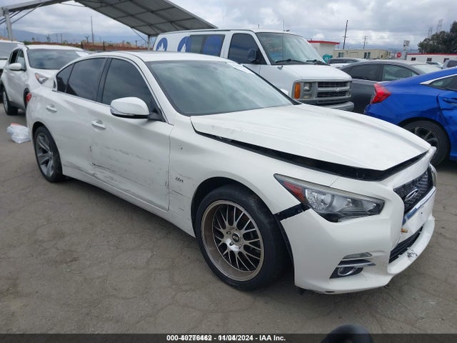 JN1CV7AP1HM640924 Infiniti Q50 2.0t Premium