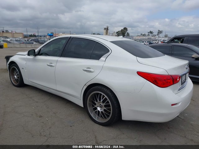 JN1CV7AP1HM640924 Infiniti Q50 2.0t Premium