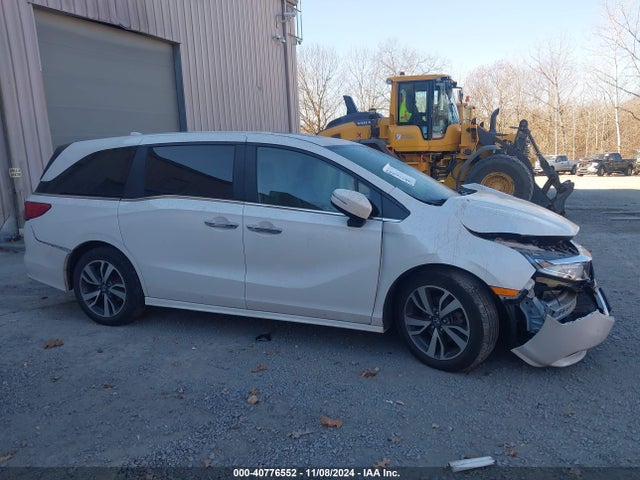 Honda Odyssey Touring 2022 5FNRL6H85NB058948 Image 13