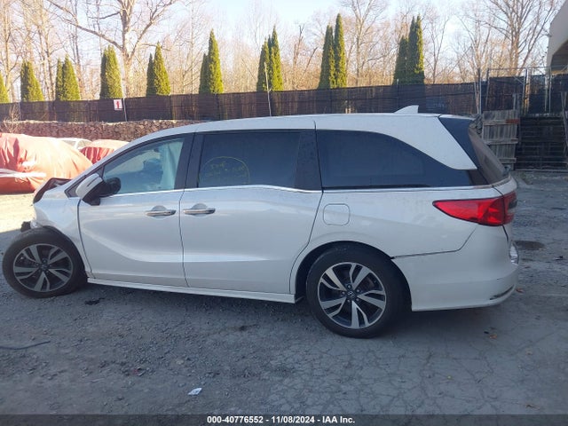 Honda Odyssey Touring 2022 5FNRL6H85NB058948 Image 14