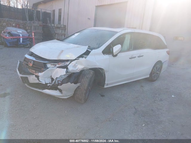 Honda Odyssey Touring 2022 5FNRL6H85NB058948 Image 2