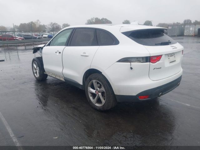 SADCJ2BV6HA092448 Jaguar F-pace 35t Premium