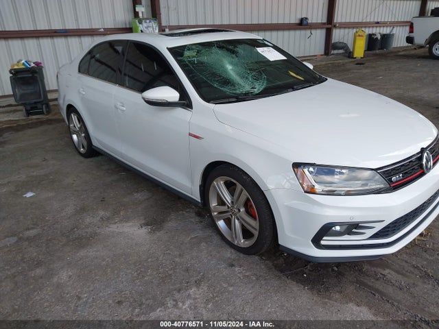 2017 3VW4T7AJ9HM243241 main image