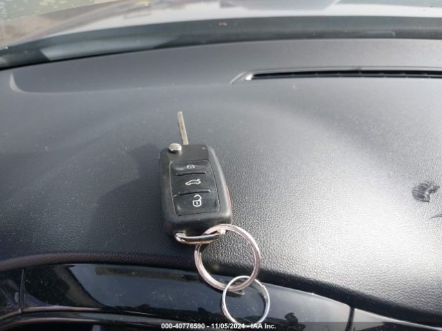 3VWF17ATXEM657561 Volkswagen Beetle 1.8t Entry