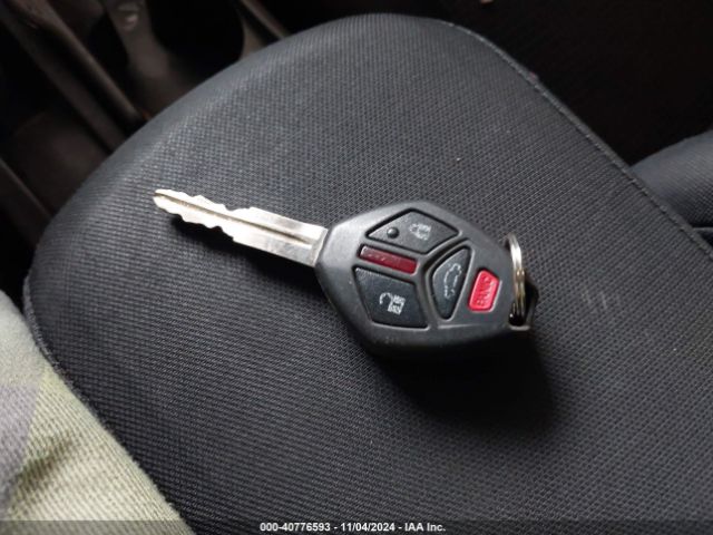 2011 MITSUBISHI LANCER JA32U2FU2BU000689 Photo 10