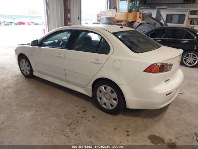 2011 MITSUBISHI LANCER JA32U2FU2BU000689 Photo 2