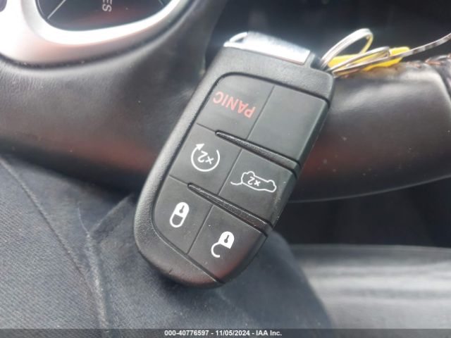 3C4NJCCBXJT358633 Jeep Compass Limited Fwd