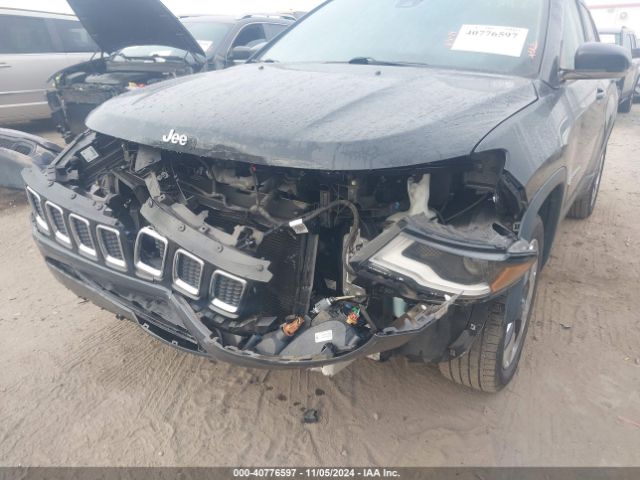 3C4NJCCBXJT358633 Jeep Compass Limited Fwd