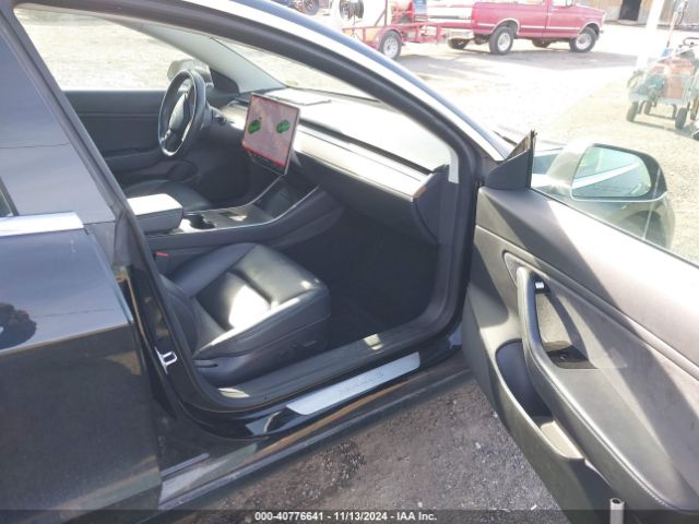 5YJ3E1EB9JF129744 Tesla Model 3 Long Range/performance