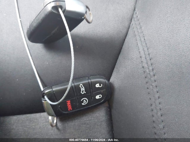 Chrysler 300 Touring 2019 2C3CCAAG3KH606031 Image 11