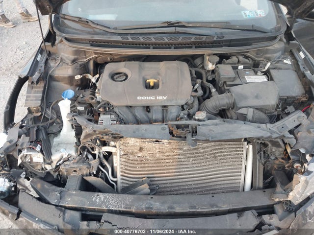 3KPFK4A7XJE282454 KIA FORTE LX