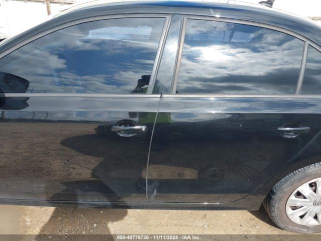 3VW2K7AJ7FM333978 Volkswagen Jetta 2.0l S