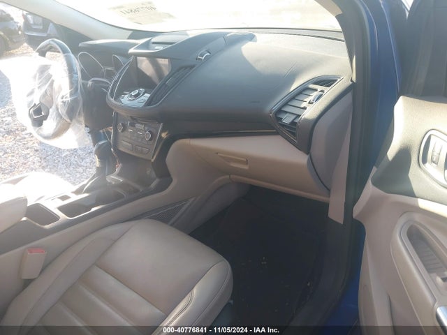 Ford Escape Titanium 2017 1FMCU0J95HUB39913 Image 5