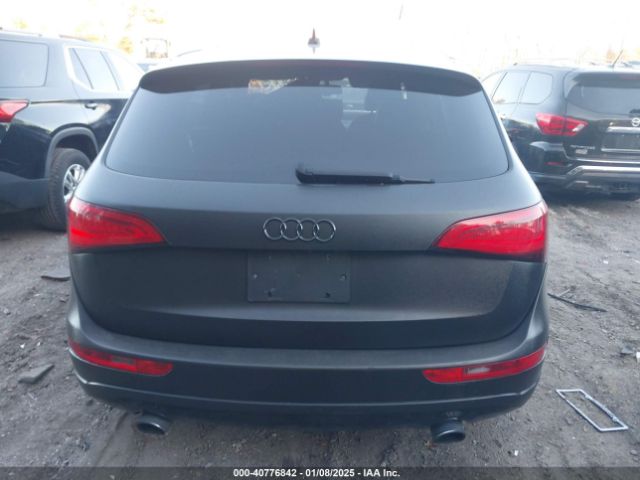 WA1LFAFP0EA014739 Audi Q5 2.0t Premium