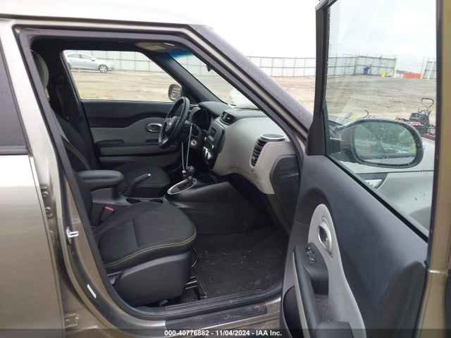 KIA SOUL + 2014 KNDJP3A58E7084367 Image 5
