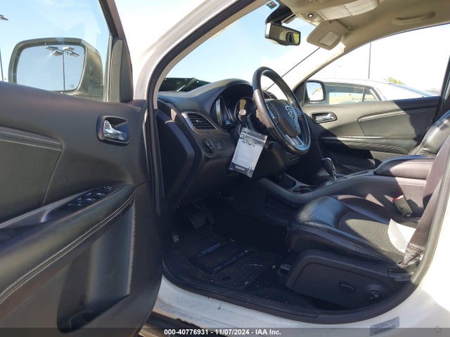 3C4PDCGB3FT597653 Dodge Journey Crossroad