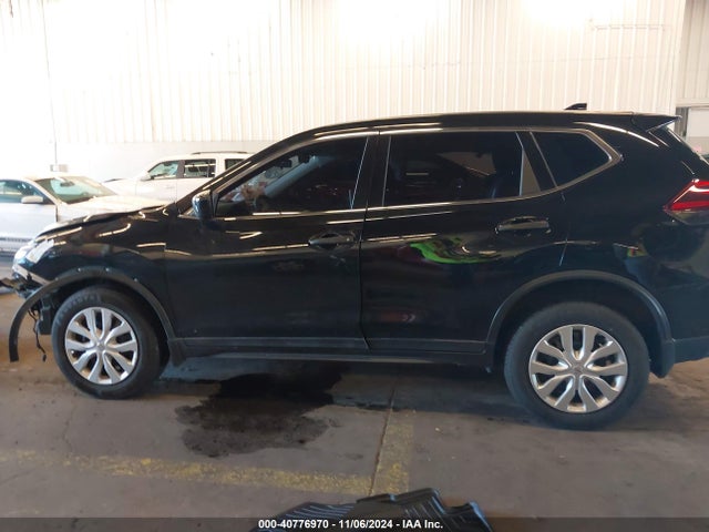 Nissan ROGUE S 2018 5N1AT2MV6JC771653 Image 15