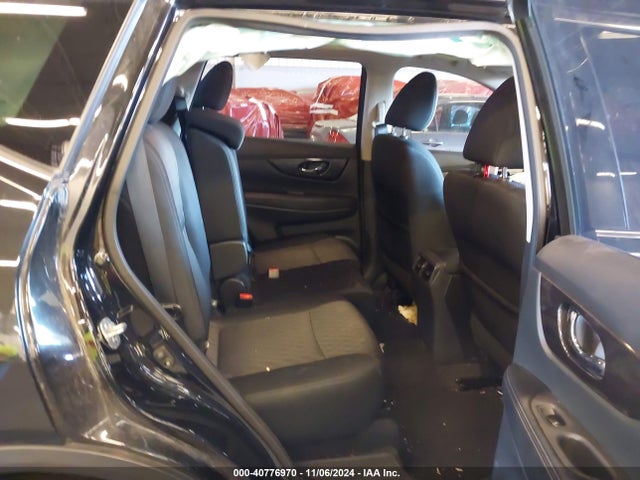 Nissan ROGUE S 2018 5N1AT2MV6JC771653 Image 8
