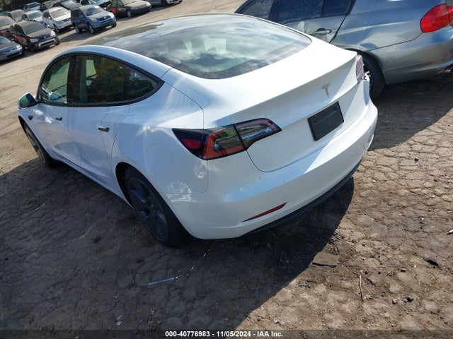 2023 TESLA MODEL 3 5YJ3E1EA5PF546696 Photo 2