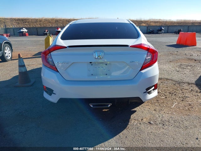 Honda Civic Sport 2019 19XFC2F89KE205854 Image 17