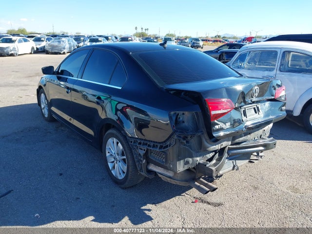 3VWD67AJ9GM392559 Volkswagen Jetta 1.4t Se